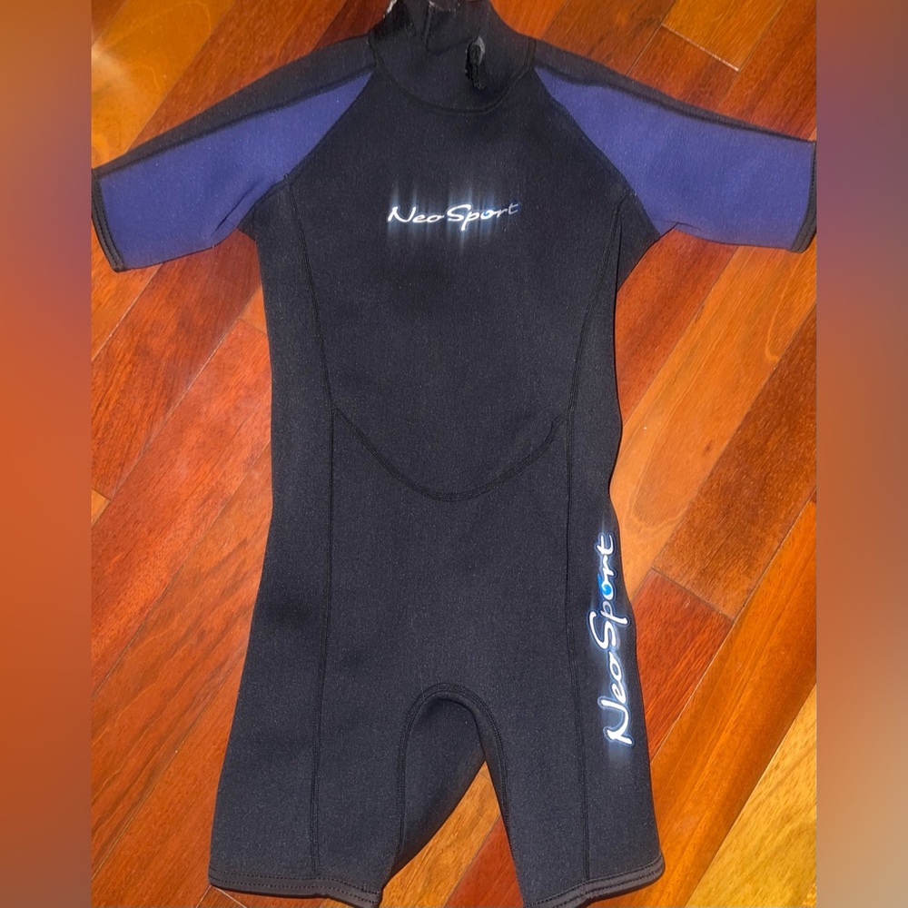 Kids Swim Wetsuit - Black and Blue